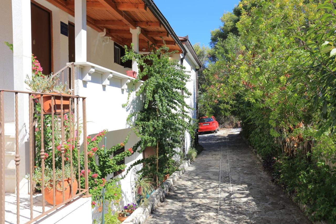 Apartments By The Sea Okrug Donji, Ciovo - 12502 Округ Горни Экстерьер фото