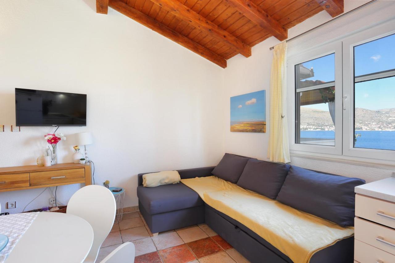 Apartments By The Sea Okrug Donji, Ciovo - 12502 Округ Горни Экстерьер фото
